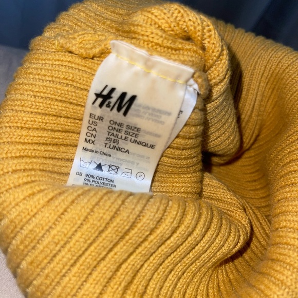 H&M GINGER CUFF BEANIE ONE SIZE - Picture 5 of 5